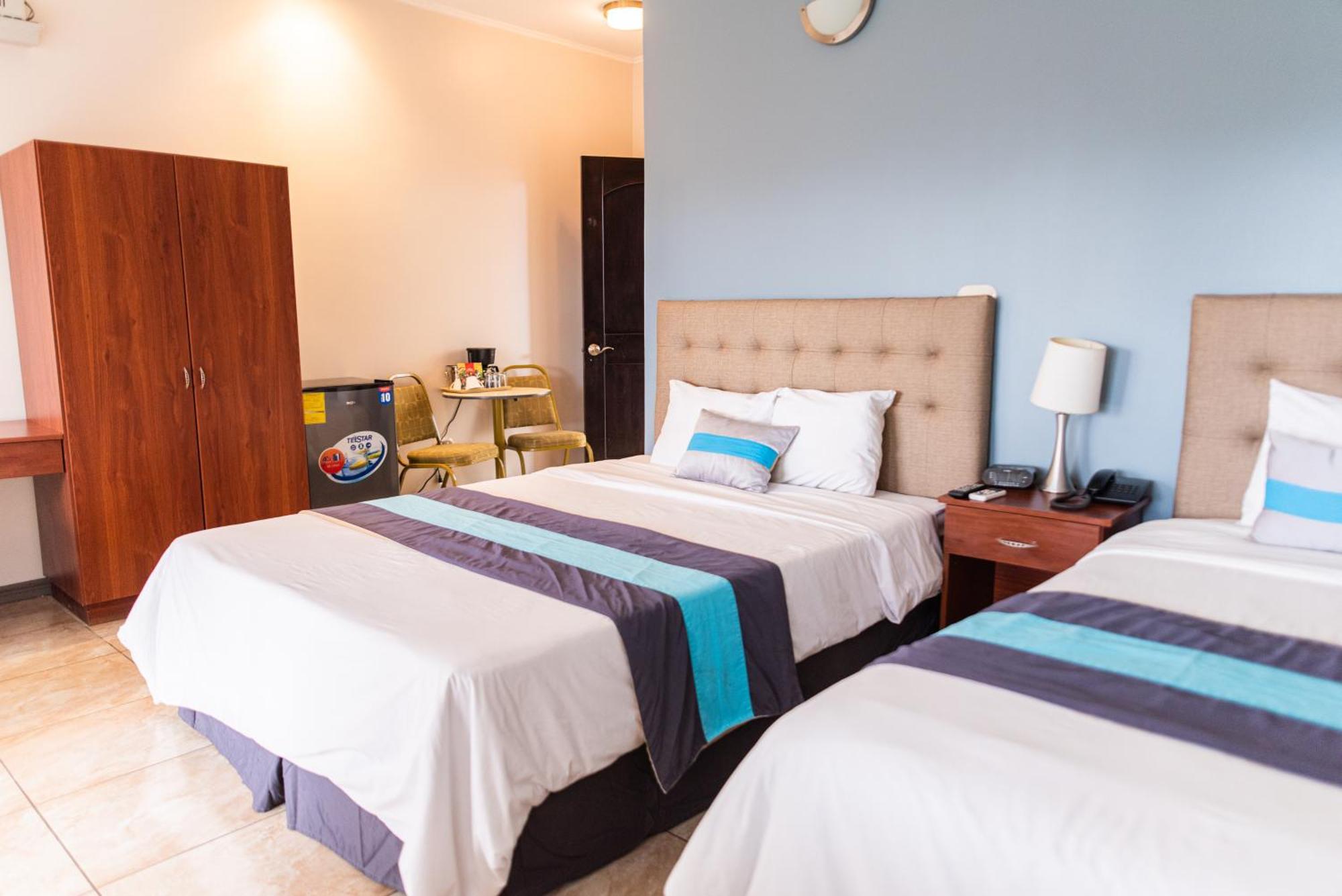 Hotel Y Restaurante El Guarco Cartago Eksteriør bilde